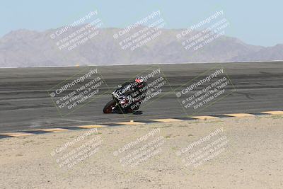 media/May-25-2025-TrackXperience (Sun) [[393a69de75]]/Level 2/Session 2 (Bowl)/